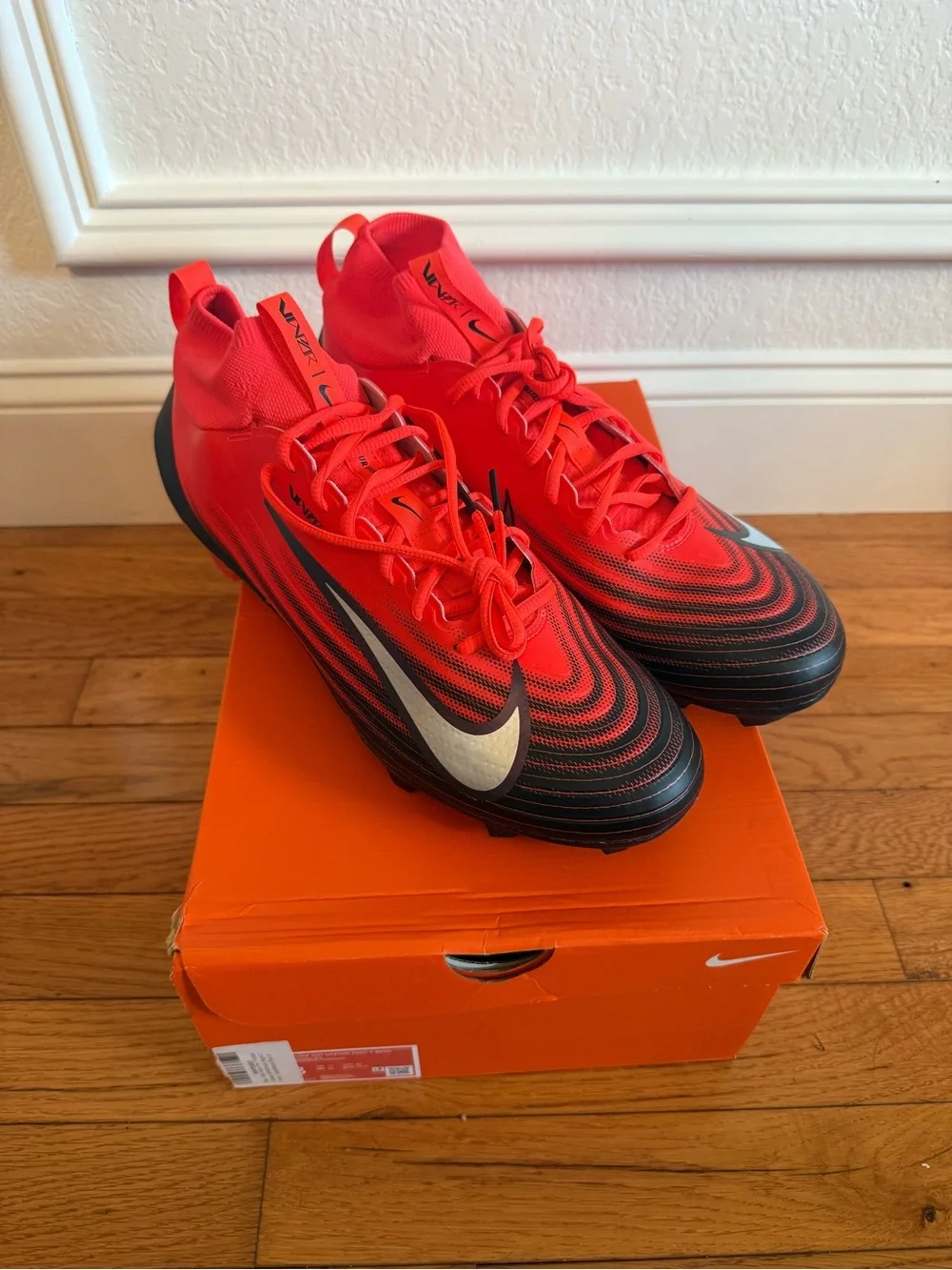 Nike Vapor Pro 1 Football cleats size 13.  New